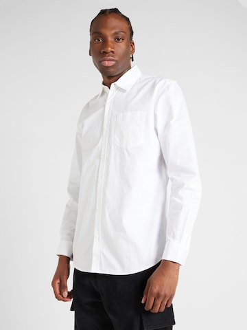 QS - Regular Fit Camisa em branco: frente