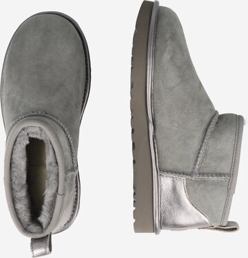 UGG Snowboots in Grau