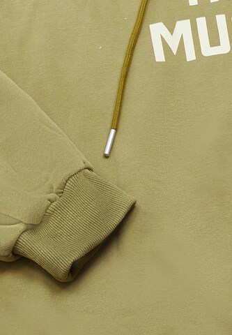 Sweat-shirt HOMEBASE en vert