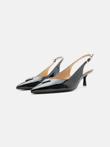 Escarpins à bride arrière 'YANNICKE' GUESS en noir