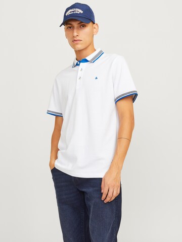 Tricou 'JJEPaulos' de la JACK & JONES pe alb: față