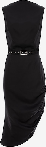 AVENUE N°29 - Vestido 'Cowl Neckline Asymmetric Midi Dress' en negro: frente