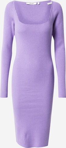 Robes en maille 'Floor' Oval Square en violet : devant