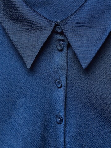 MANGO Bluzka 'TWISTY' w kolorze niebieski