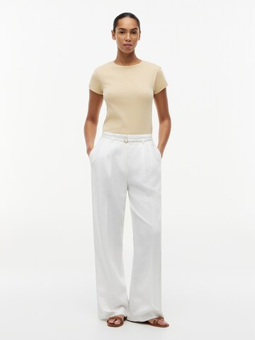 TOMMY HILFIGER T-shirt i beige