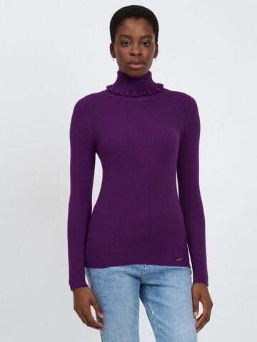 Influencer Pullover in Lila: Vorderseite