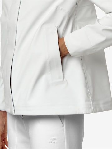 Cappotto invernale di K-Way in bianco