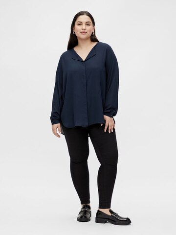 EVOKED Bluse in Blau