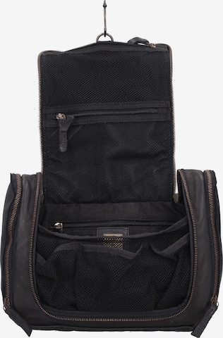 Harbour 2nd Toiletry Bag in Black