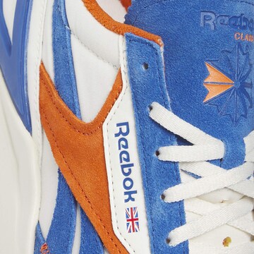 Reebok Низкие кроссовки 'Legacy AZ' в Белый