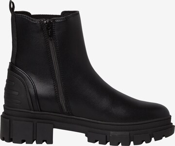 s.Oliver Chelsea Boots in Schwarz