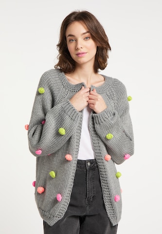 MYMO Knit Cardigan in Grey: front