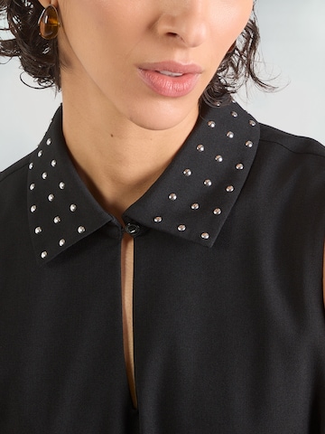 UNITED COLORS OF BENETTON - Vestido en negro