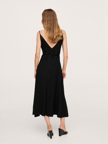 Robe de cocktail 'Carol' MANGO en noir