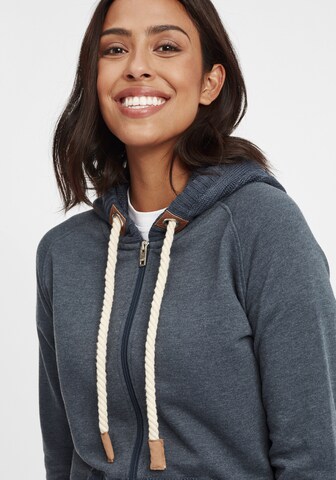 Oxmo Kapuzensweatjacke 'Matilda' in Blau