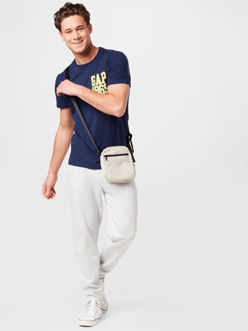 GAP Tapered Hose in Grau