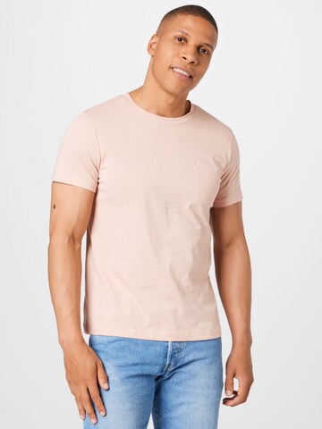 T-Shirt 'Essentials' WESTMARK LONDON en rose : devant