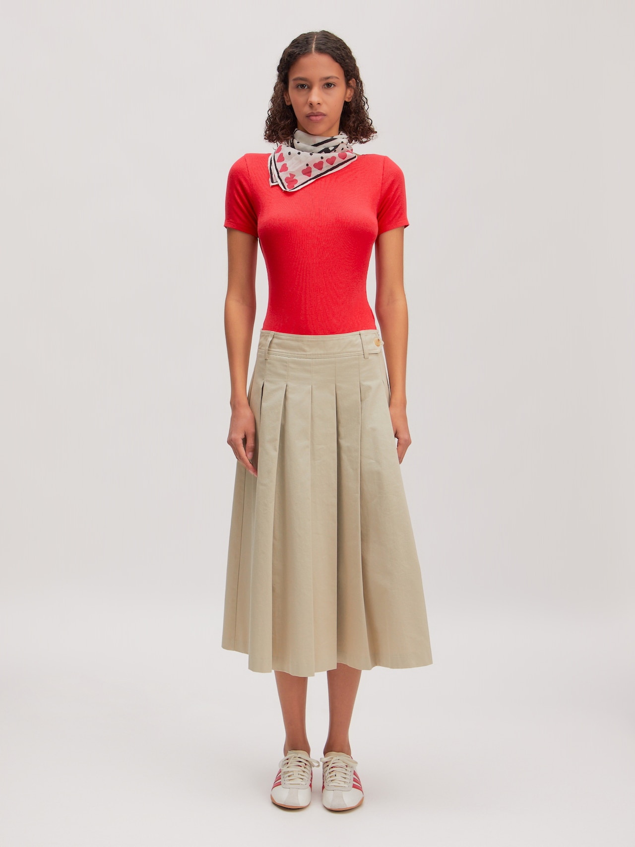 EDITED Nouveautés Shirtbody 'Naru' rouge