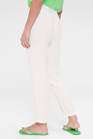 SENSES.THE LABEL Regular Pants in White