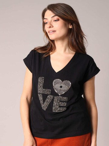 T-shirt 'MYKAMORE' Deeluxe en noir