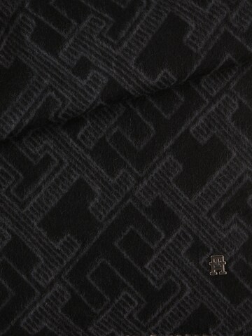 TOMMY HILFIGER Scarf in Black