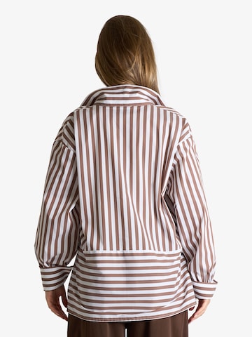 Camicia da donna di Jijil in bianco