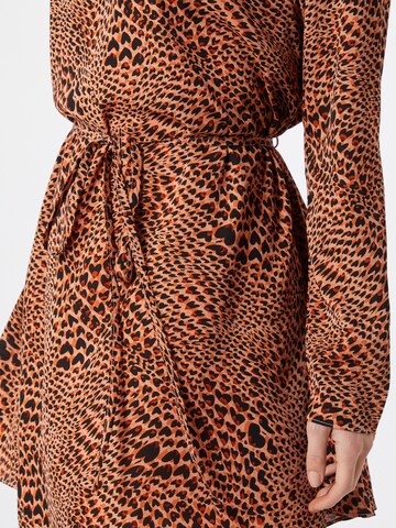 GLAMOROUS Kleid in Braun