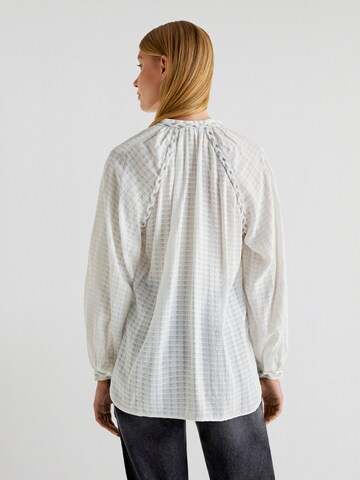 Scalpers Blouse in White