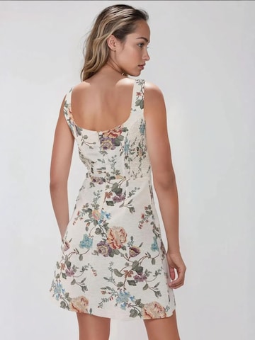 Hiccup Summer dress in White