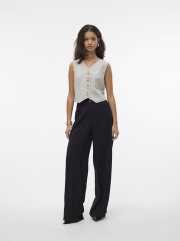 Wide Leg Pantalon à pince 'Sally' VERO MODA en noir