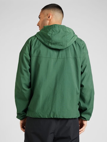 Nike Sportswear Zimska jakna | zelena barva