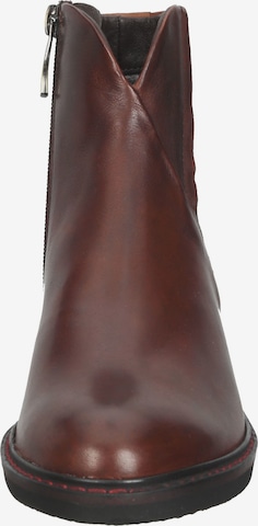 Everybody Chelsea Boots in Brown
