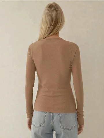 Hiccup Strickjacke in Braun