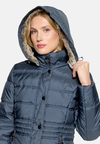 Veste d’hiver Betty Barclay en bleu
