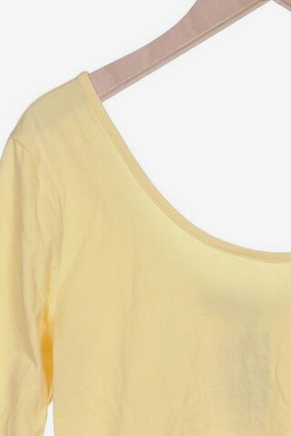 Love Moschino Top & Shirt in XL in Yellow