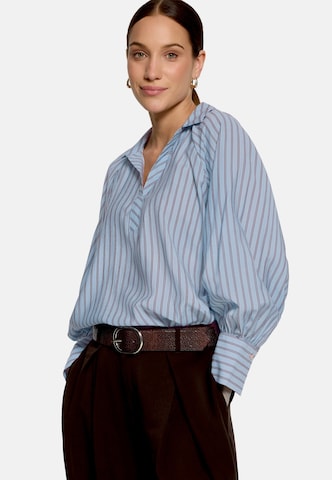 zero Blouse in Blue: front