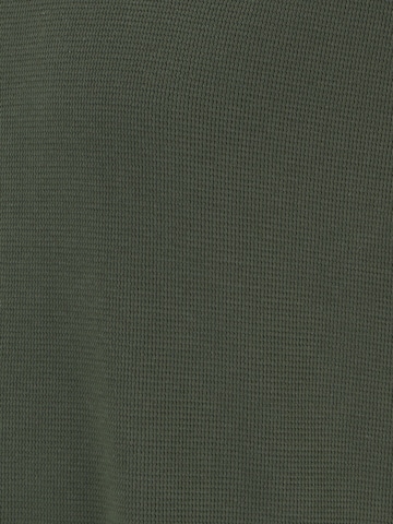 Calvin Klein Jeans Plus Shirt in Green