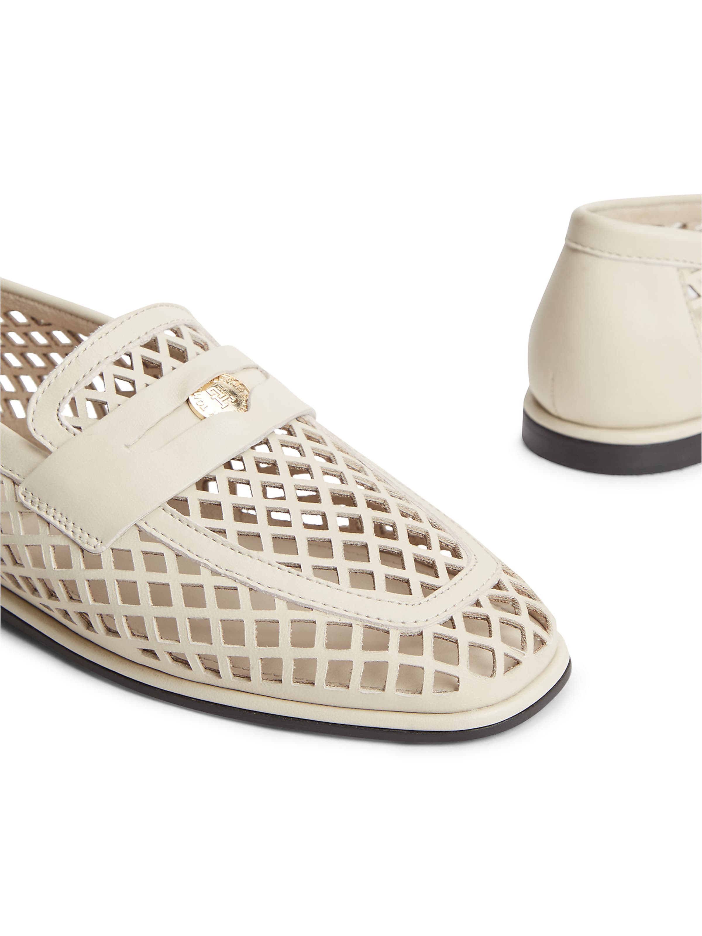 TOMMY HILFIGER Slip-ons in Beige