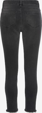 LASCANA Skinny Jeans in Schwarz