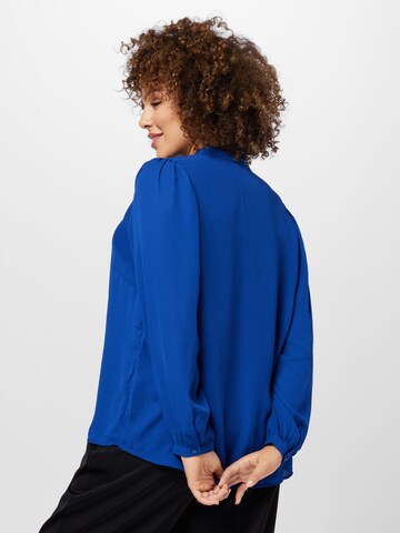 Vero Moda Curve Blouse 'KEEN MACY' in Blauw