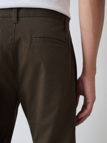 Regular Pantalon chino Next en vert