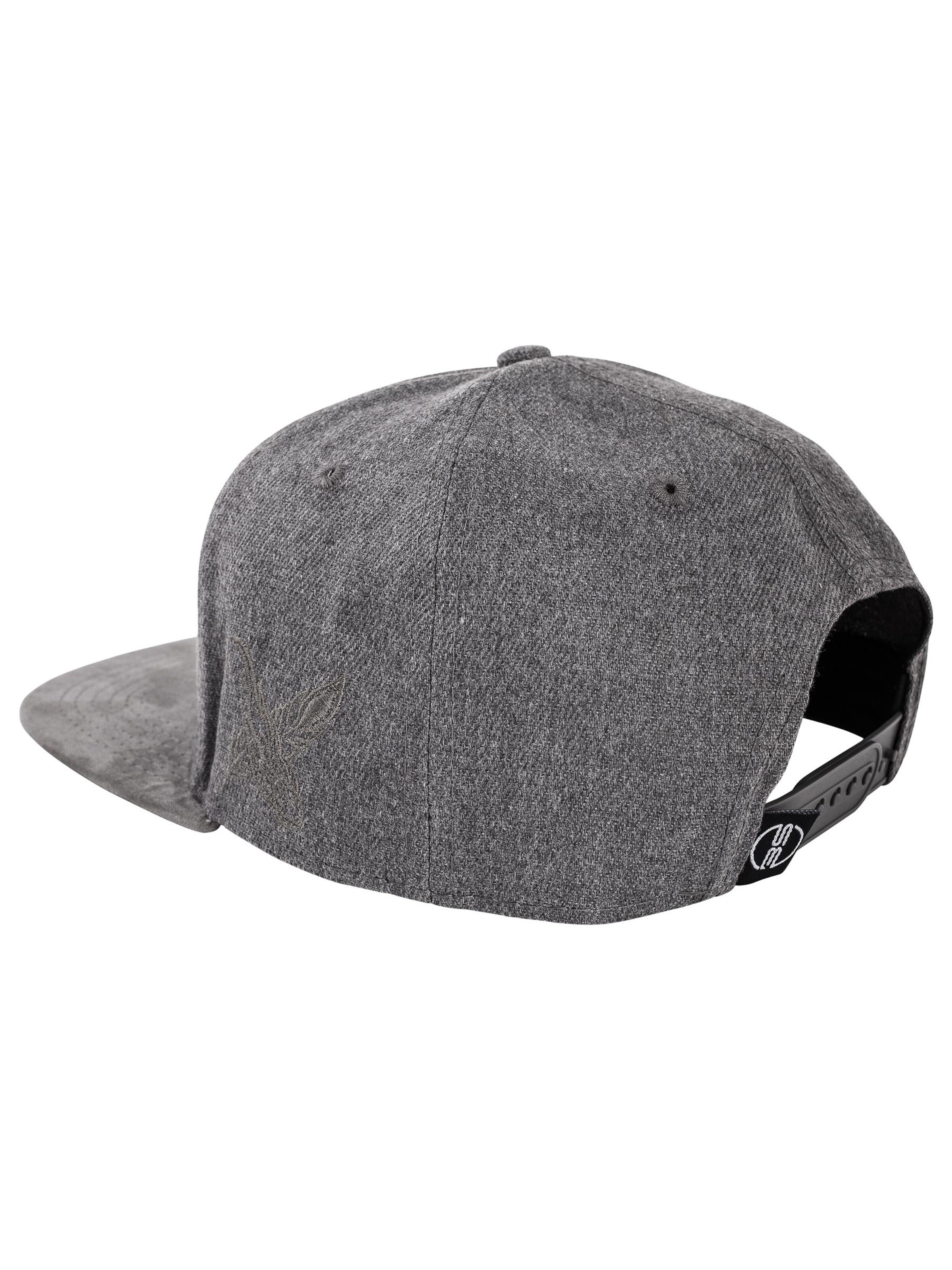 Blackskies Cap 'Port Moody' in Grey