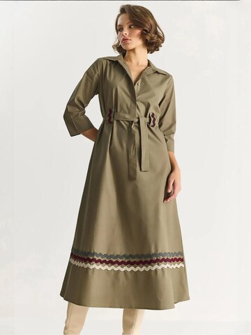 Bianco Lucci - Vestidos camiseiros em verde