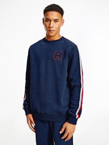 Sweat-shirt TOMMY HILFIGER en bleu : devant