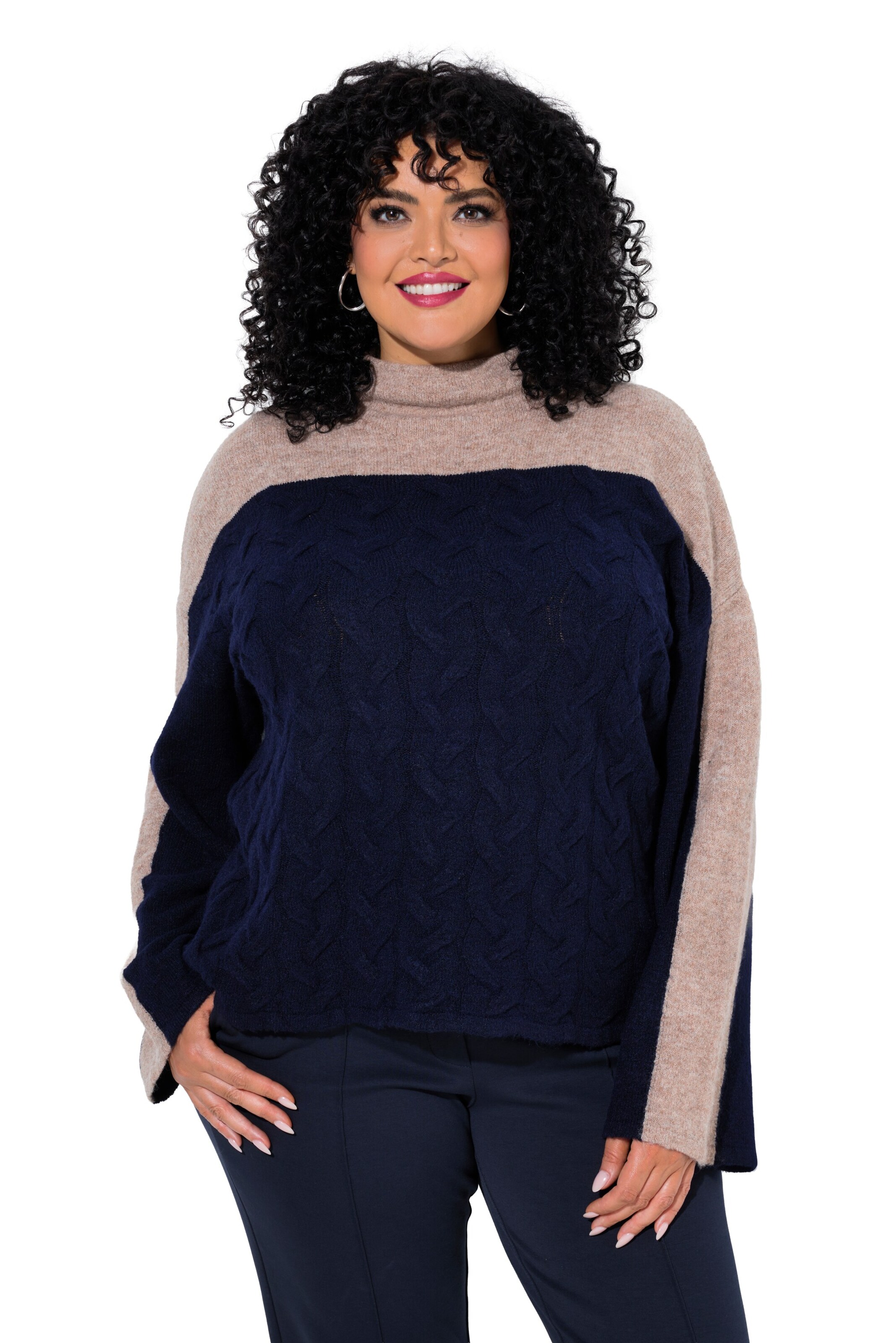 Ulla Popken Pullover in Blau: Vorderseite
