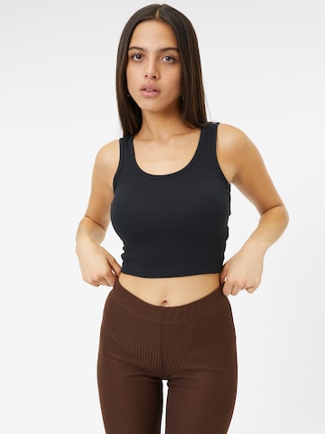 AÉROPOSTALE Top in Black: front