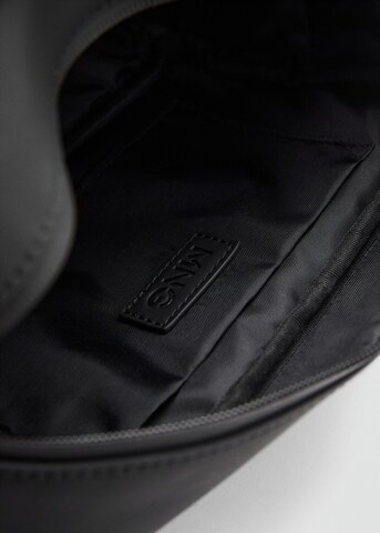 MANGO MAN Toiletry Bag in Black