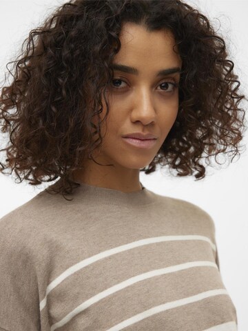 VERO MODA Pulóver 'Rain' - bézs
