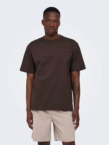 Only & Sons T-shirt 'ONSFRED' i brun: framsida