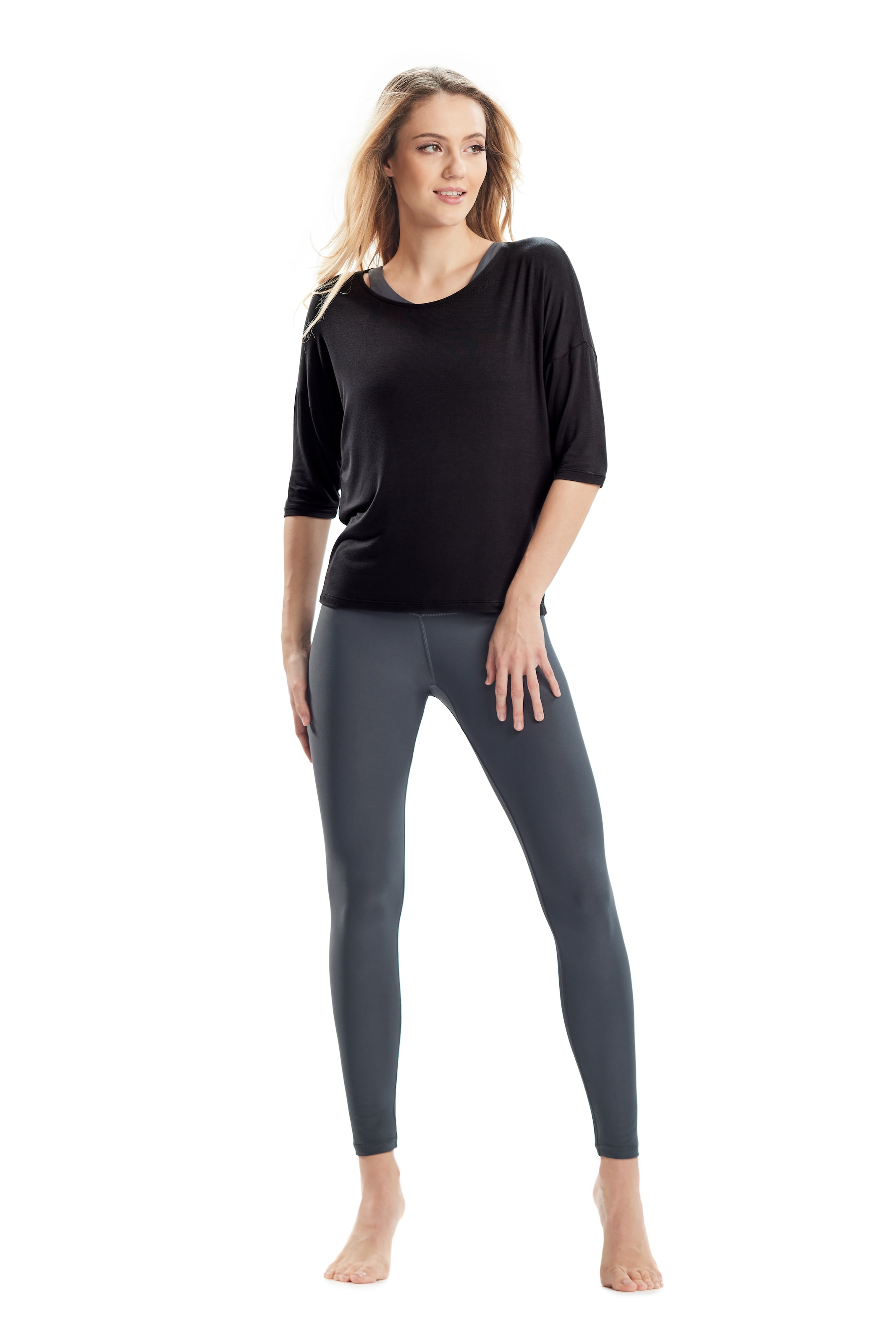 Winshape Funktsionaalne särk 'Bams001 ', värv must